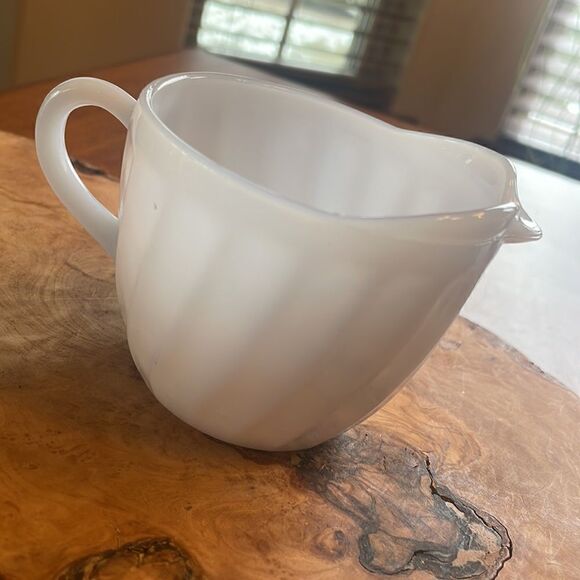 Vintage Fire King Azurite Blue Swirl Glass Creamer - Picture 2 of 7